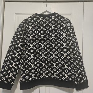 Authentic Louis Vuitton Black and White Crewneck Sweater